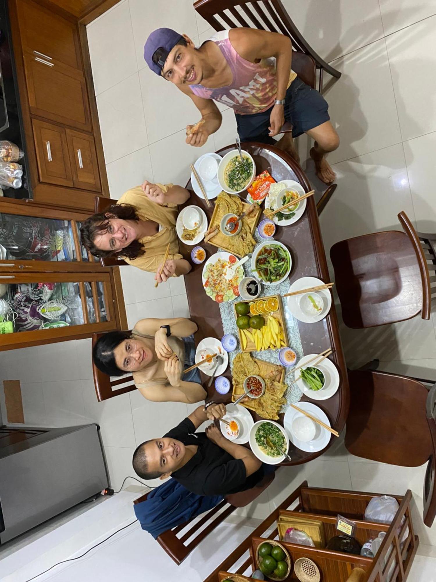 Lu Peaceful Homestay Дананг Экстерьер фото